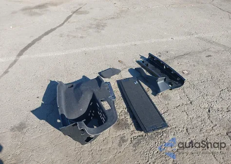 2022 BMW 430I Gran Coupe z USA, uszkodzony, nr VIN WBA63AV02NFM01762